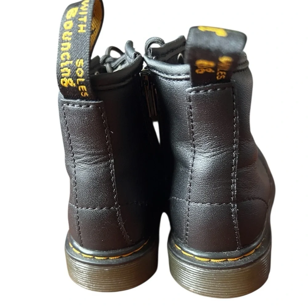 Dr. Martens Black Leather Lace-Up Boots Unisex EUC